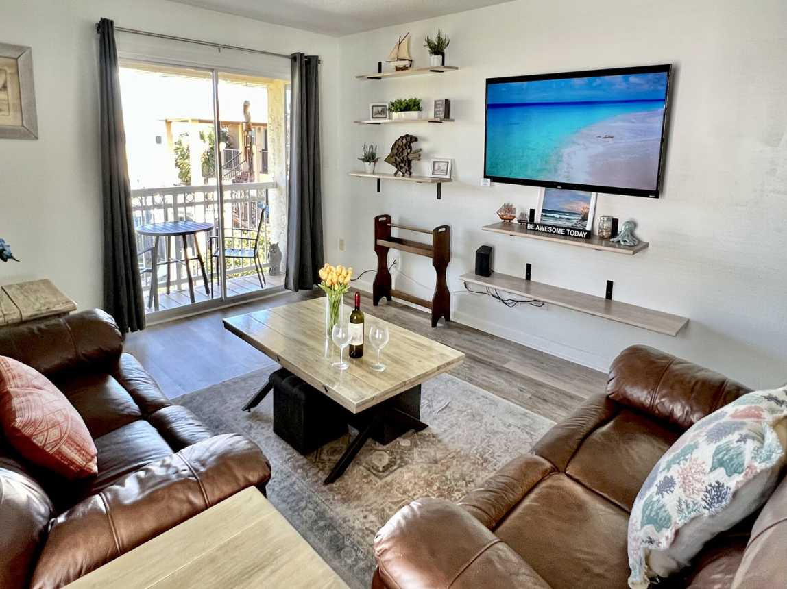 Island Wind 301 - Coral Cove_11