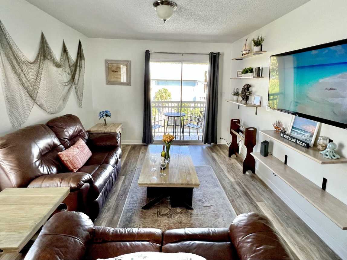 Island Wind 301 - Coral Cove_5