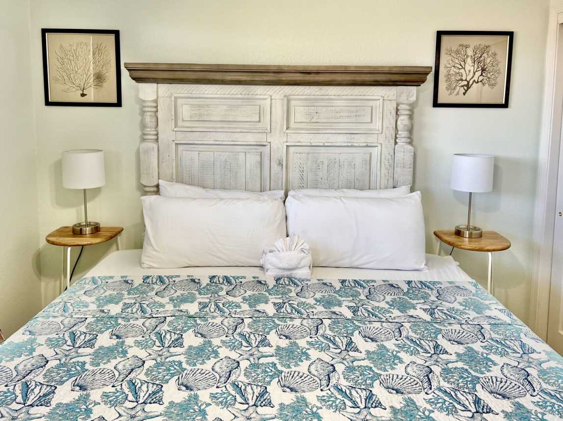 Island Wind 301 - Coral Cove_18