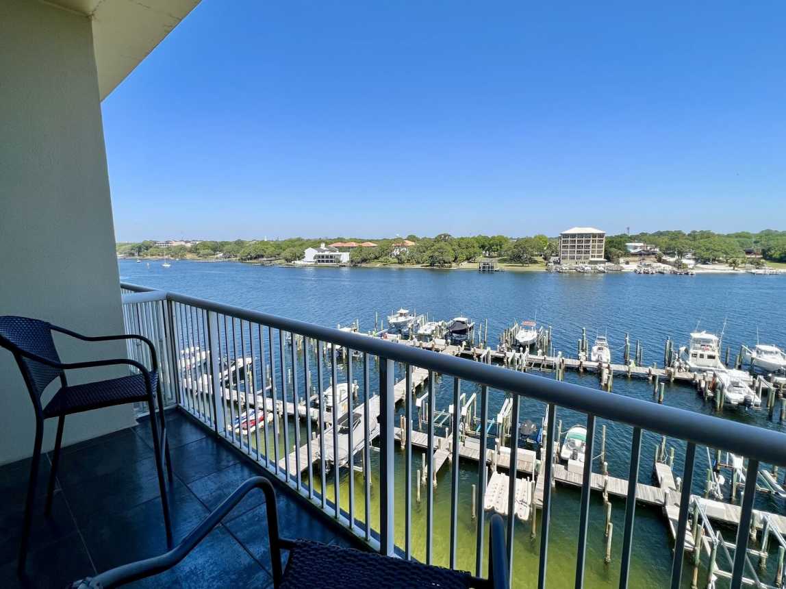 Palm Court Yacht Club 603_1