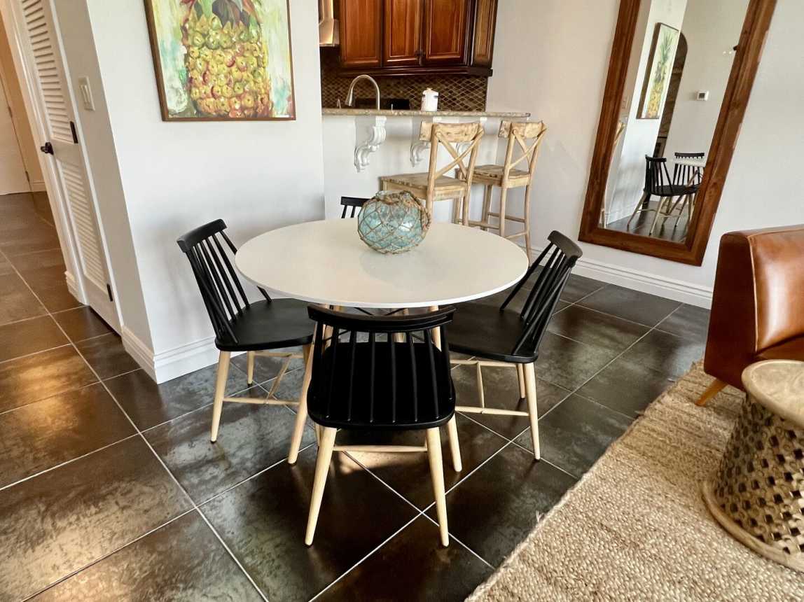 Palm Court Yacht Club 603_17