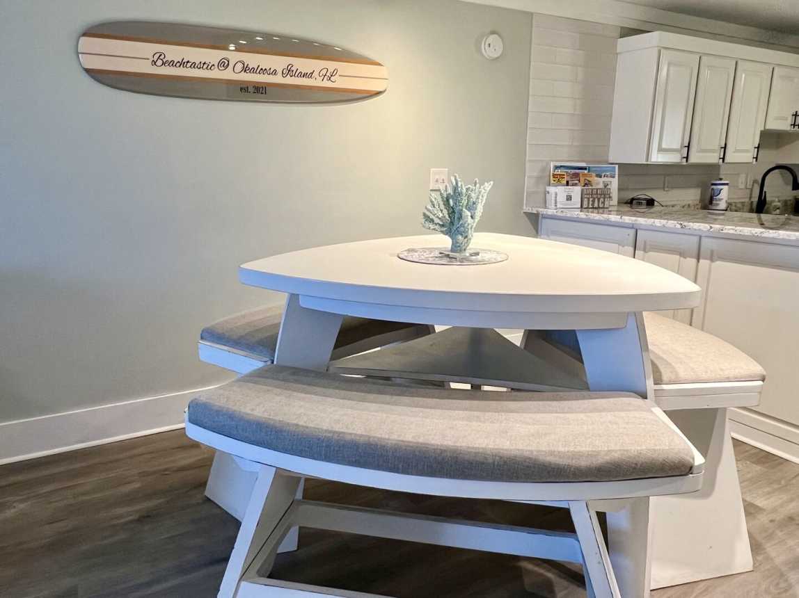 Venus 107 - Beachtastic_11