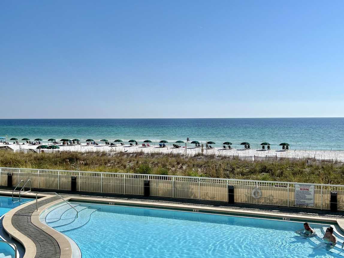 Waters Edge 208 - No Worries, Beach Happy!_15