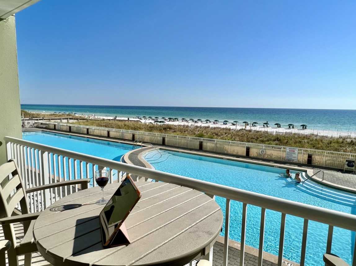 Waters Edge 208 - No Worries, Beach Happy!_0