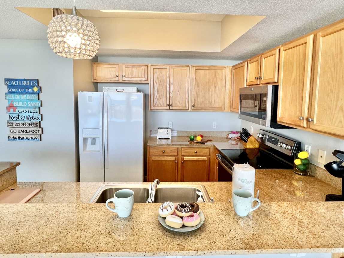 Waters Edge 208 - No Worries, Beach Happy!_2