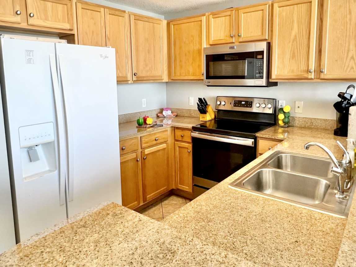 Waters Edge 208 - No Worries, Beach Happy!_21