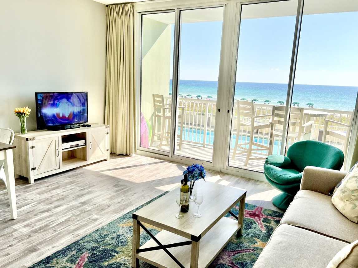 Waters Edge 208 - No Worries, Beach Happy!_1