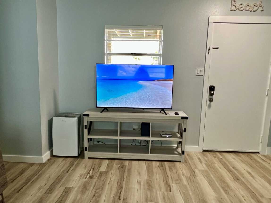 Waymar Isle 6 - Beach Walk_11