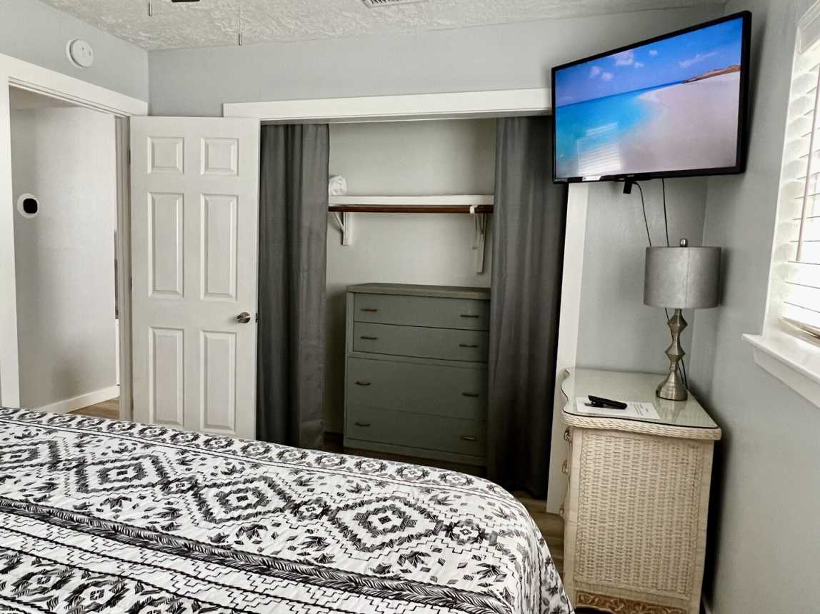 Waymar Isle 6 - Beach Walk_19