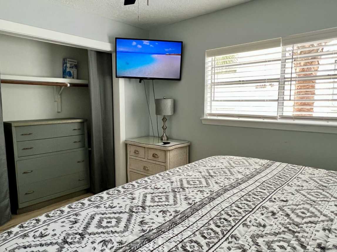 Waymar Isle 6 - Beach Walk_20