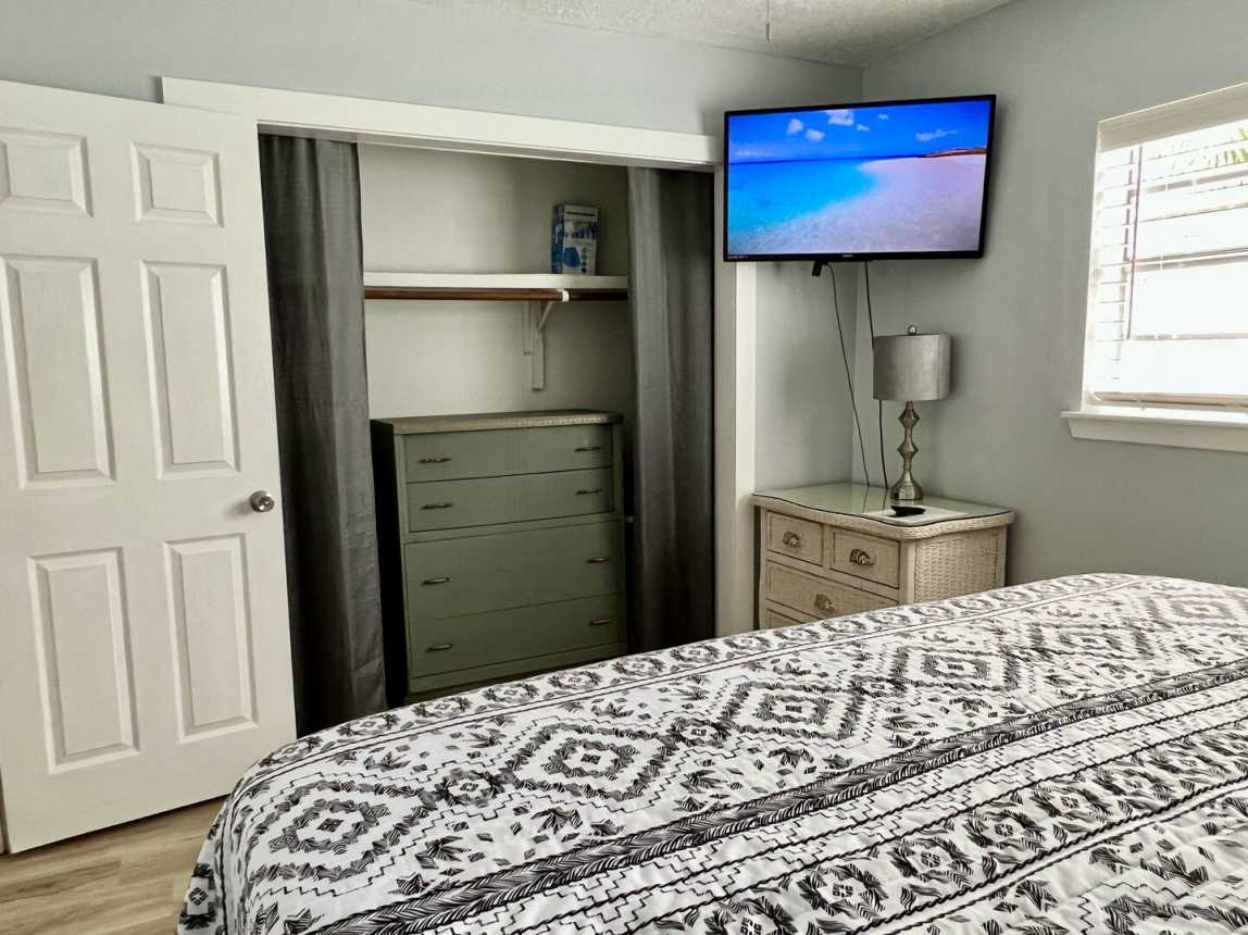 Waymar Isle 6 - Beach Walk_21