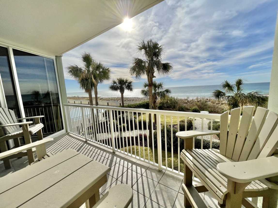 Waters Edge 205 - Melissa`s Happy Place_0