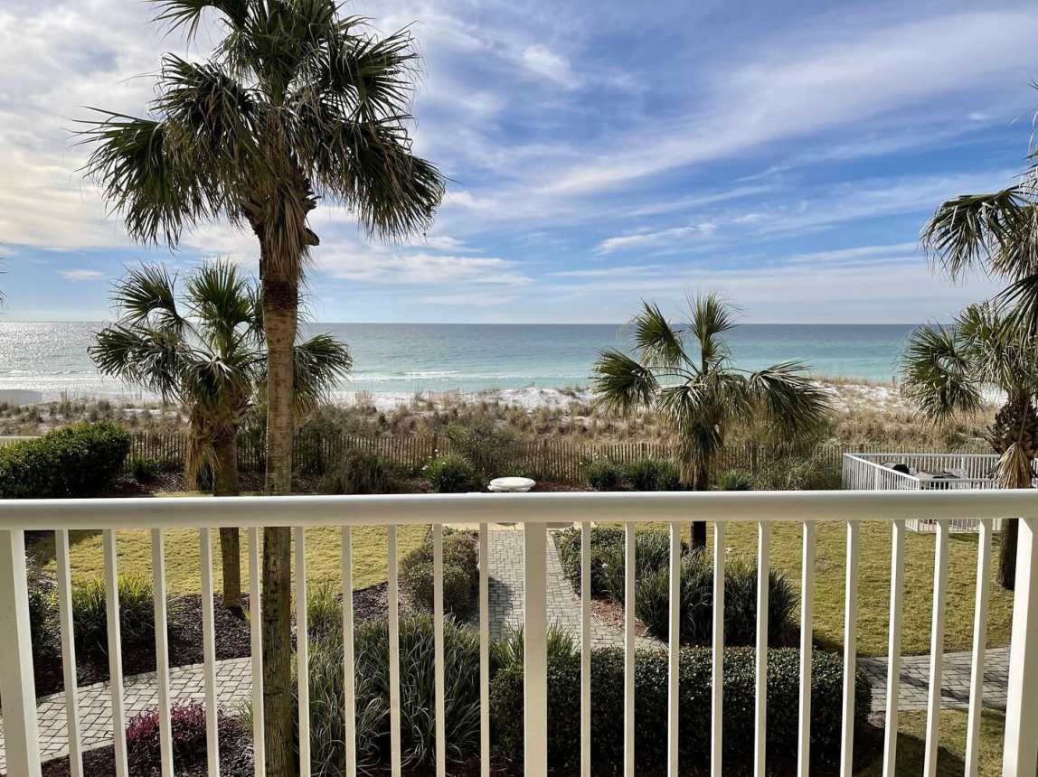 Waters Edge 205 - Melissa`s Happy Place_15