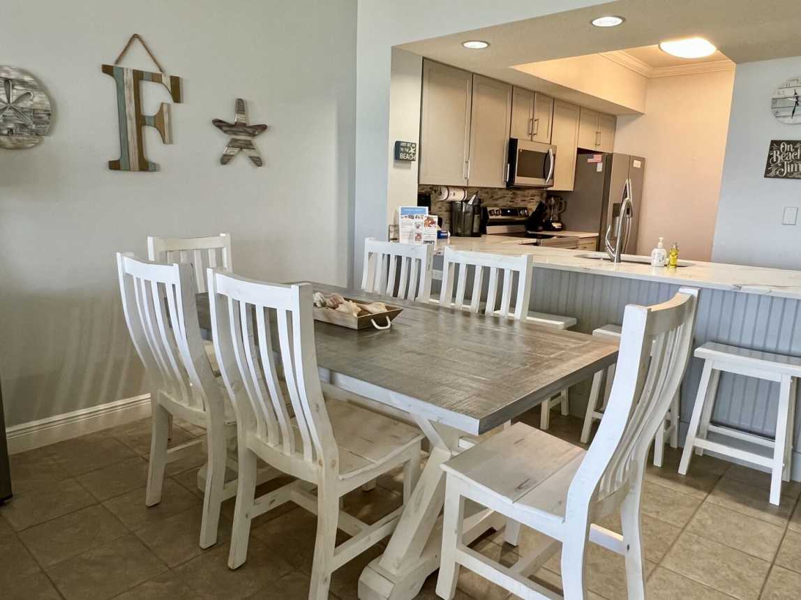 Waters Edge 205 - Melissa`s Happy Place_18