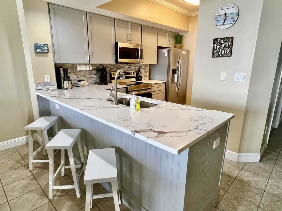 Waters Edge 205 - Melissa`s Happy Place_2