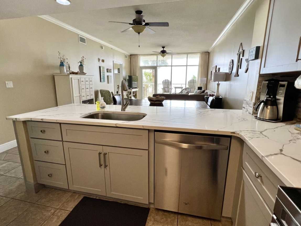 Waters Edge 205 - Melissa`s Happy Place_23