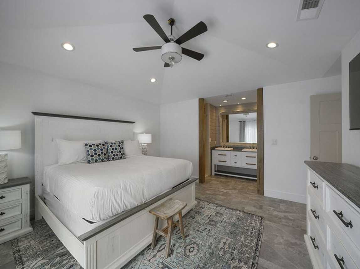 Sea-Renity - Lakefront Vacation Rental House with Private Pool and Lake Dock in Gulf Pines Miramar Beach, Florida - Five Star Properties Destin/30A