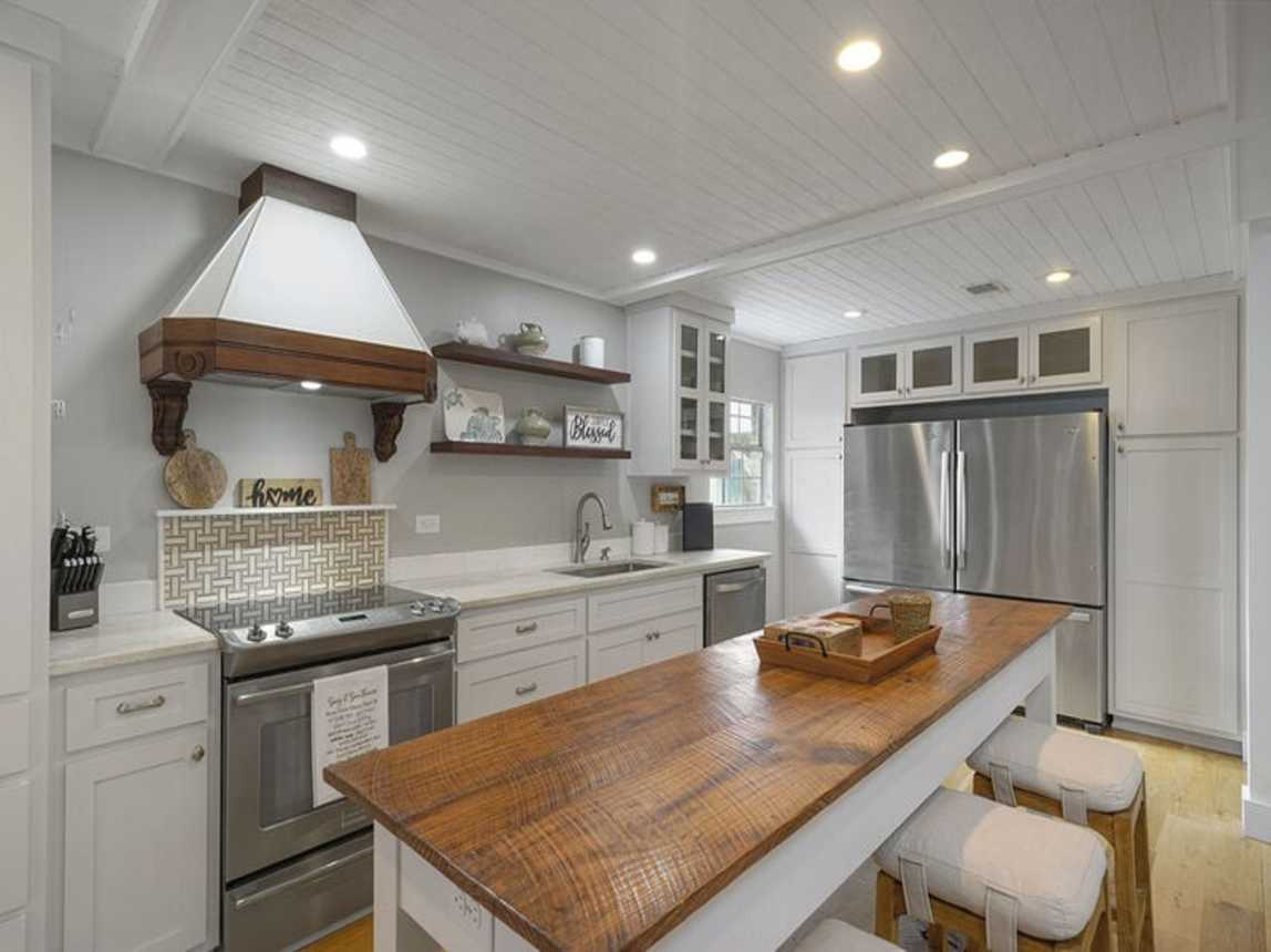 Sea-Renity - Lakefront Vacation Rental House with Private Pool and Lake Dock in Gulf Pines Miramar Beach, Florida - Five Star Properties Destin/30A