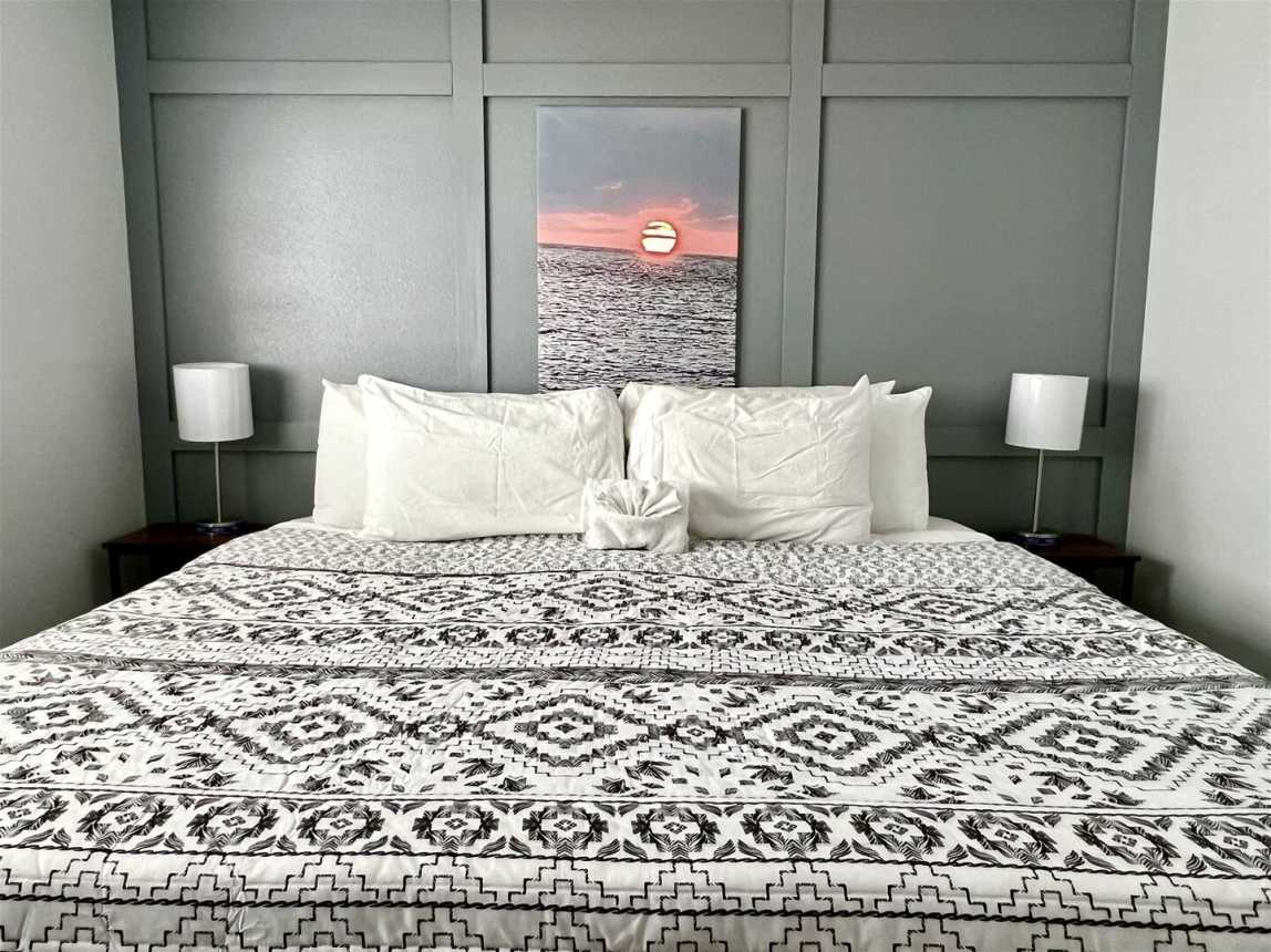 Waymar Isle 6 - Beach Walk_17