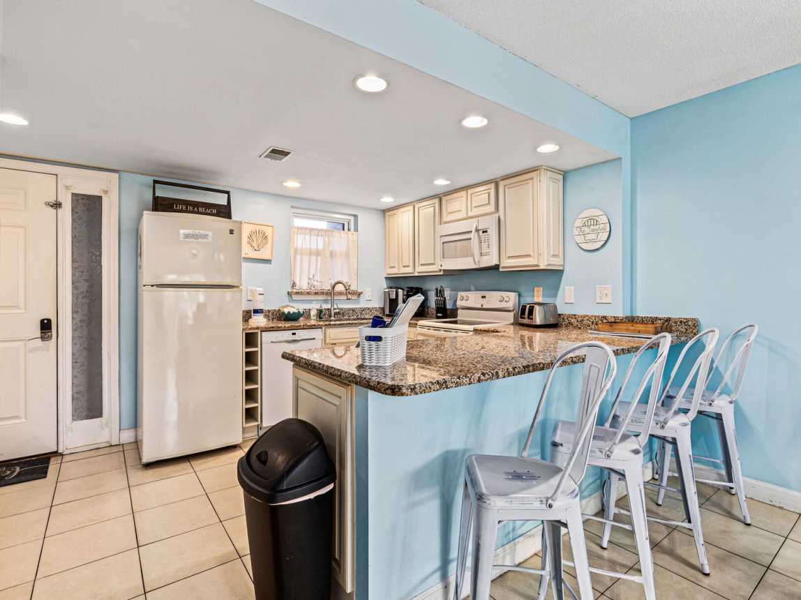 Emerald Isle 102 - The Seashell_3