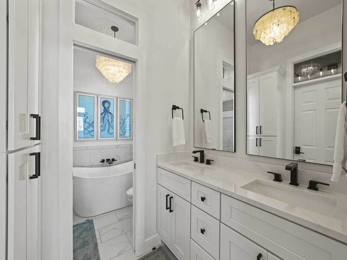 The Hummingbird - Luxury Lakefront Vacation Rental with Private Pool, Fireplace, and Water Views on Holiday Isle in Destin, Florida - Five Star Properties Destin/30A