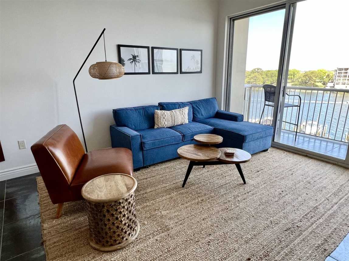 Palm Court Yacht Club 603_7