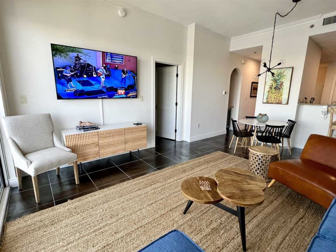 Palm Court Yacht Club 603_11