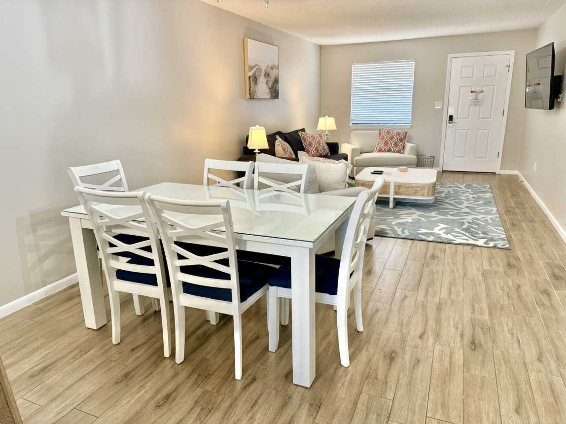 Venus 216 - Starfish Cove_12