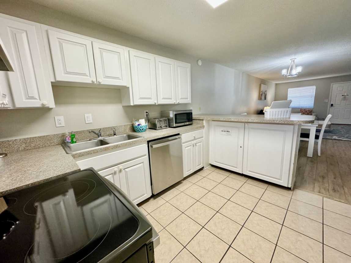 Venus 216 - Starfish Cove_1