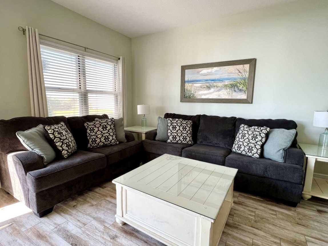 Waters Edge 104 - Seas the Day_7