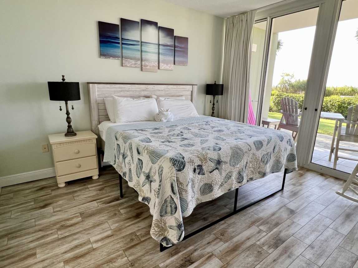 Waters Edge 104 - Seas the Day_18