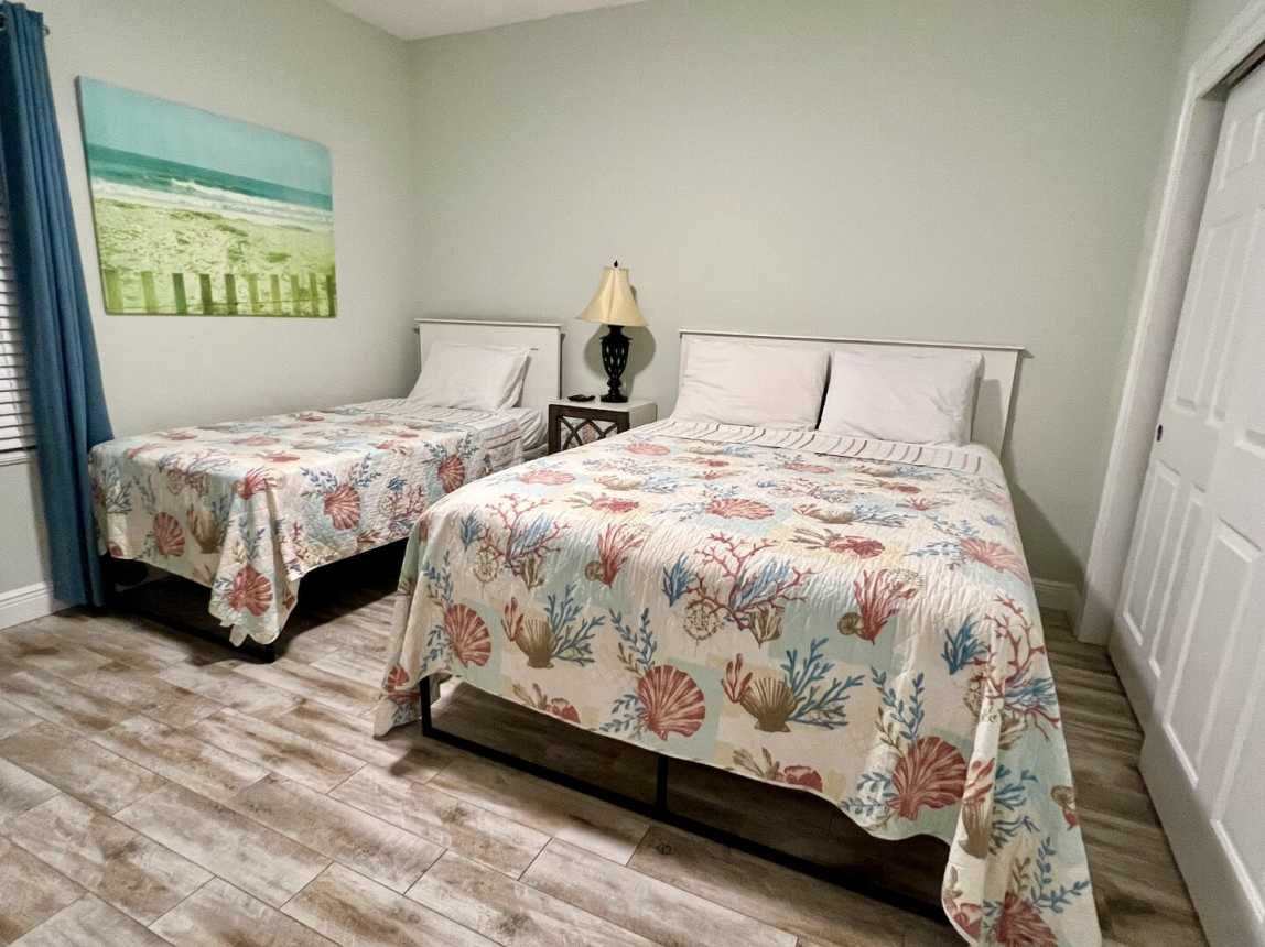 Waters Edge 104 - Seas the Day_6