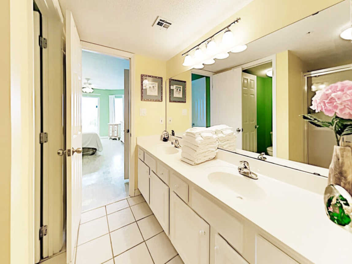 Gulf Dunes Resort Unit 117 Okaloosa Island Fort Walton Beach Vacation Condos by Sunset Resort Rentals (2)