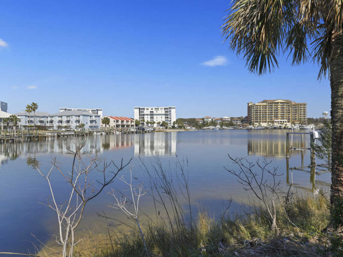The Boat House - Beautiful Waterfront Vacation Rental with Boat Dock and Amazing Views from the Balcony on Holiday Isle in Destin, Florida - Five Star Properties Destin/30A