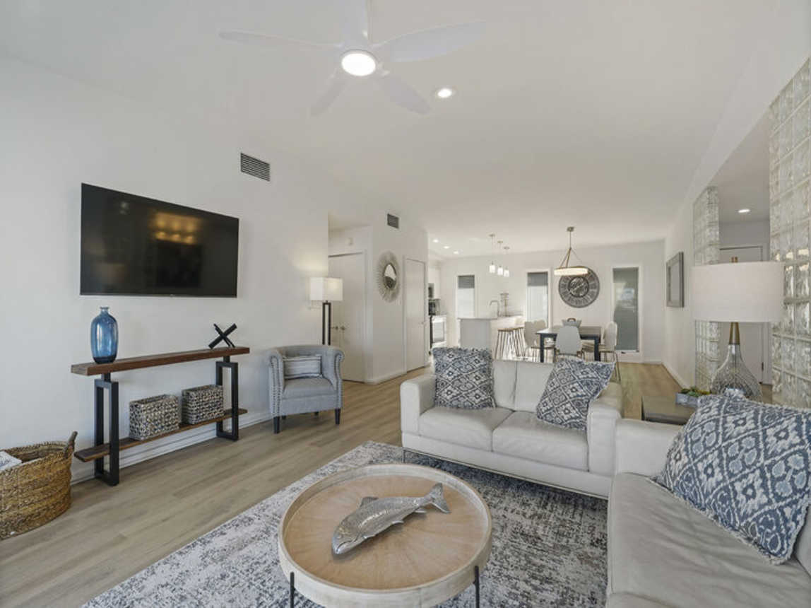 The Boat House - Beautiful Waterfront Vacation Rental with Boat Dock and Amazing Views from the Balcony on Holiday Isle in Destin, Florida - Five Star Properties Destin/30A