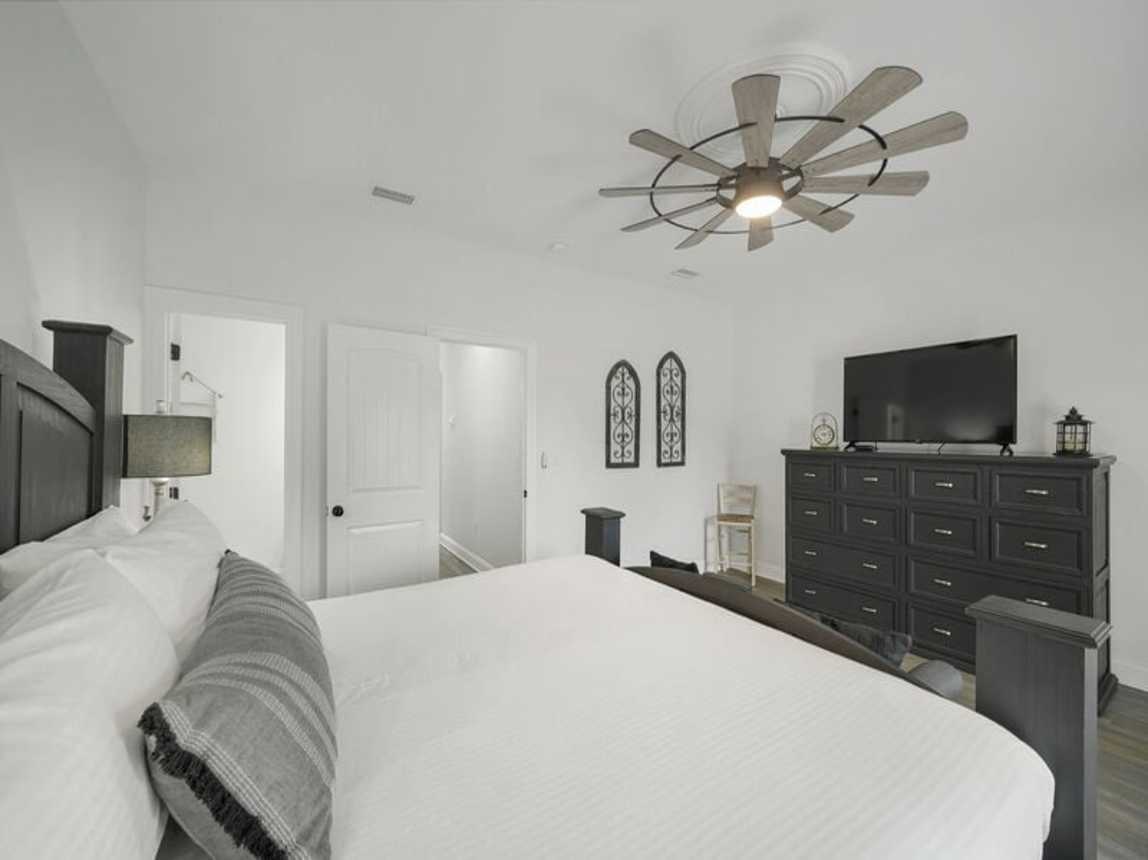 Beaches and Dreams - Adorable Destin Vacation Beach Rental House with Golf Cart and Private Pool in Crystal Beach, Florida - Five Star Properties Destin/30A