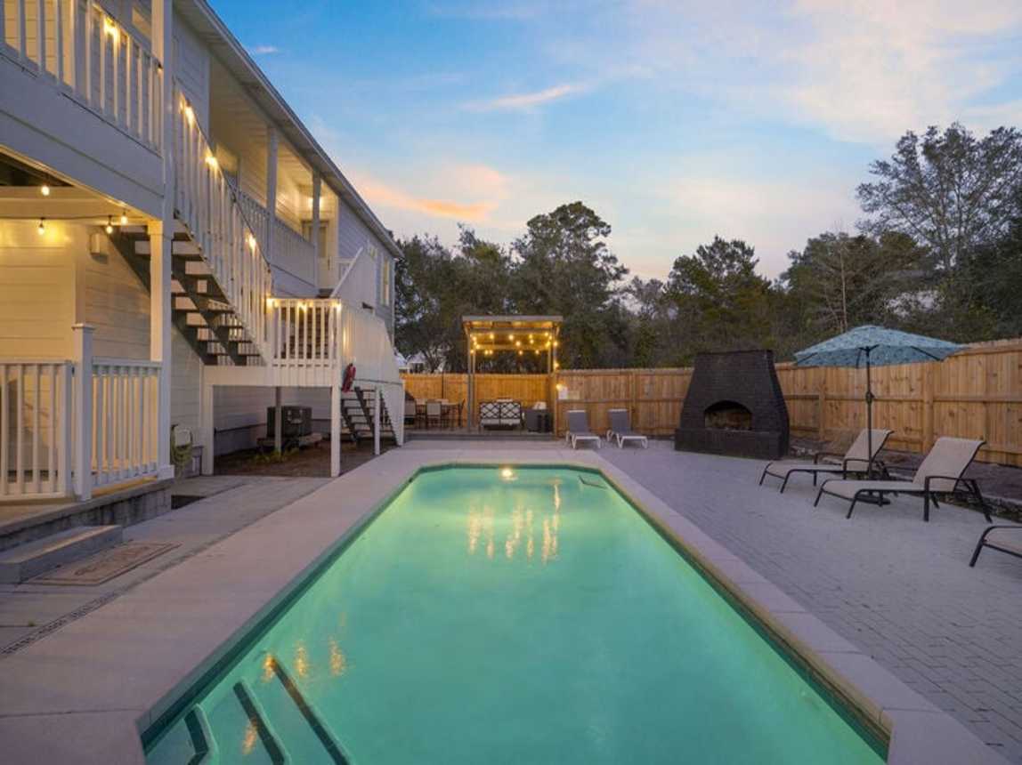 Sea Biscuit - Adorable Gulf Pines Vacation Rental House Near Beach with Private Pool and Golf Cart in Miramar Beach, Florida - Five Star Properties Destin/30A