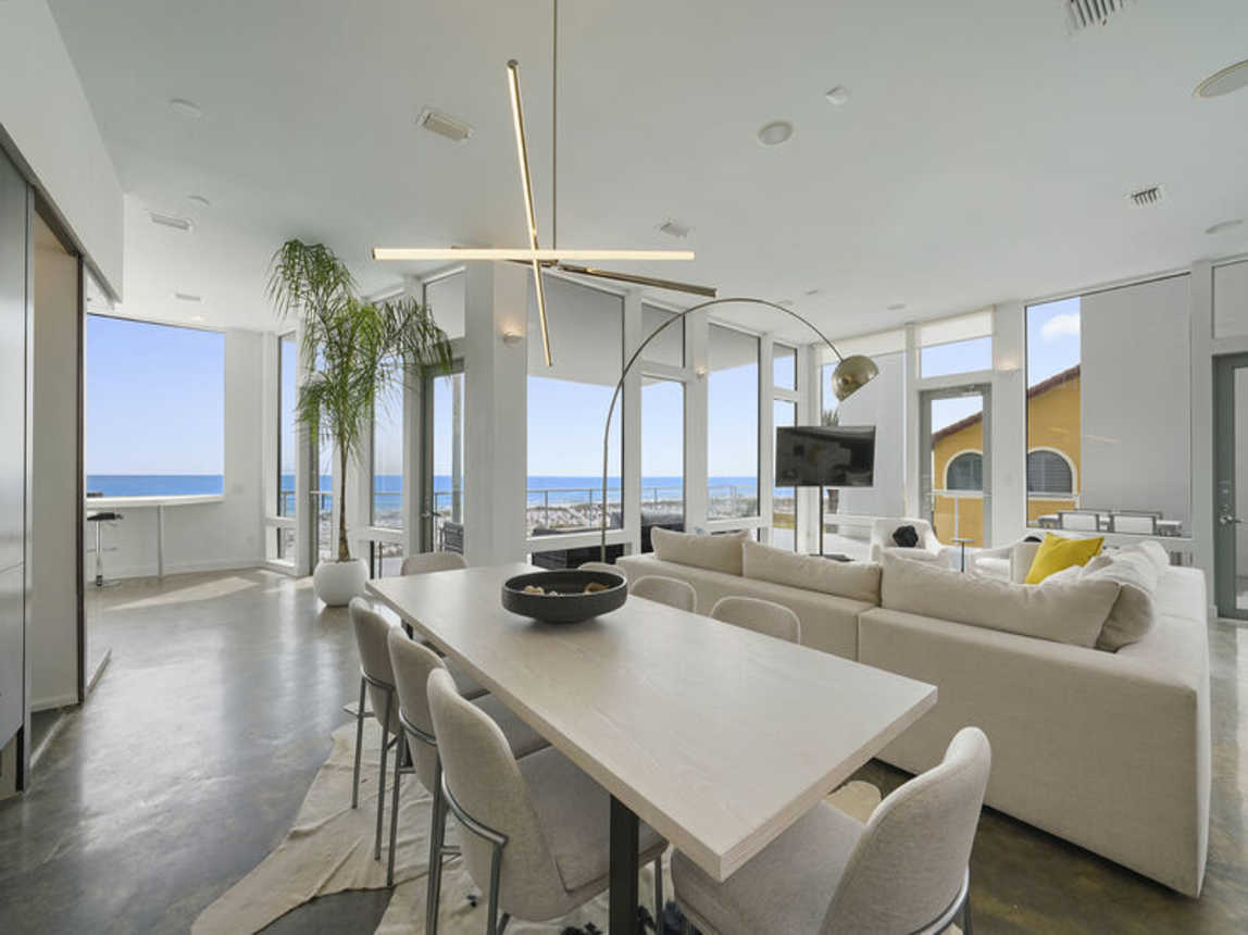 The White House of Holiday Isle - Gulf Front Luxury Pet-Friendly Vacation Rental Beach House with Private Pool, Elevator, and Personal Beach Access in Destin, Florida - Five Star Properties Destin/30A