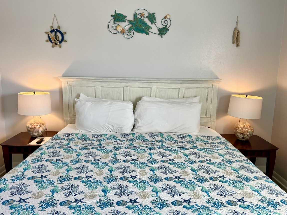 Commodore`s 203 - Gone Sailing 203_18