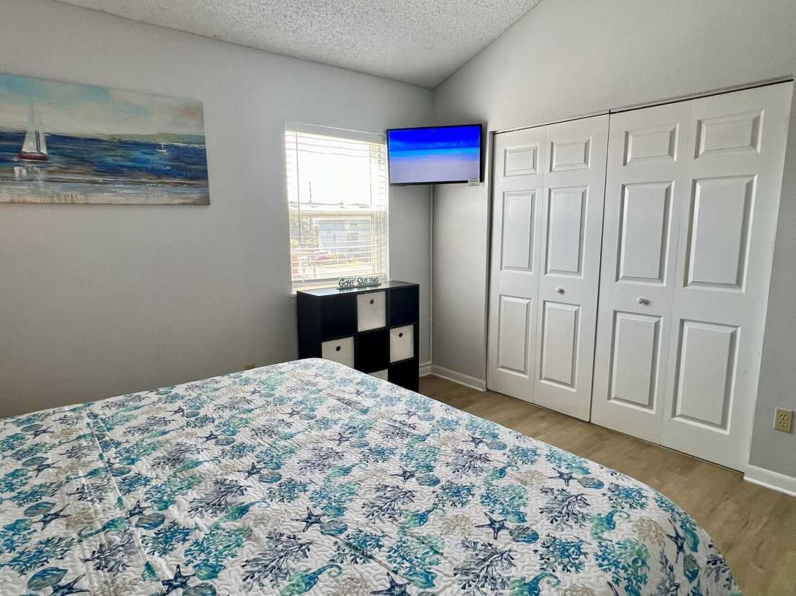 Commodore`s 203 - Gone Sailing 203_21