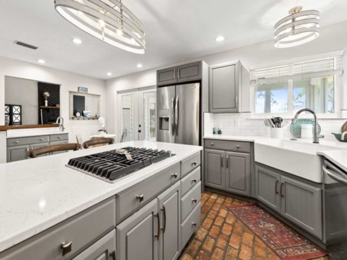 Parrish Point 472 - Petey's Place_13