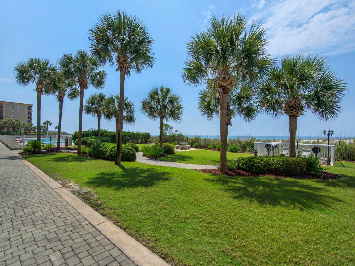 Waters Edge 103 - Family Tides_11