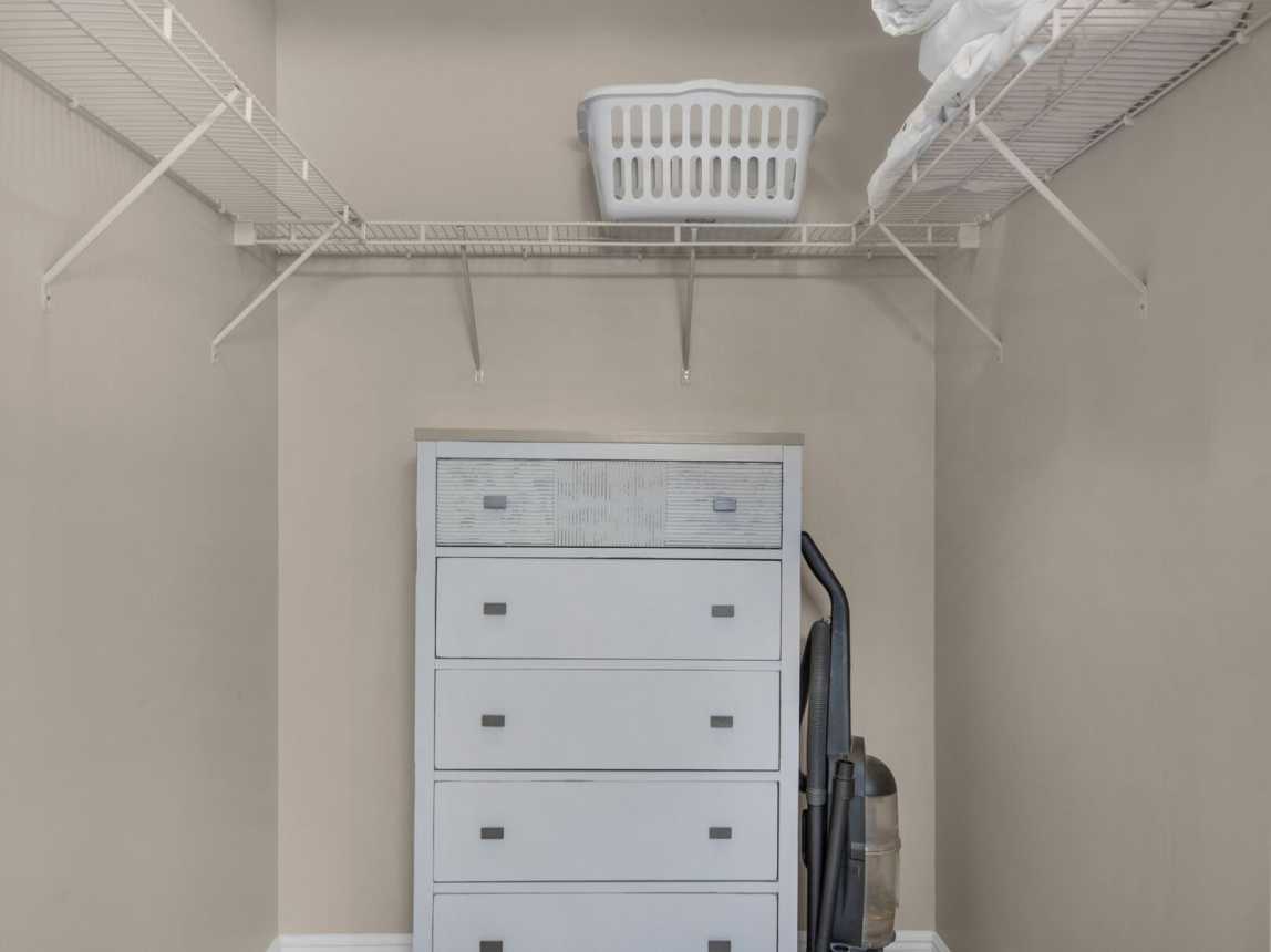 Waters Edge 103 - Family Tides_20