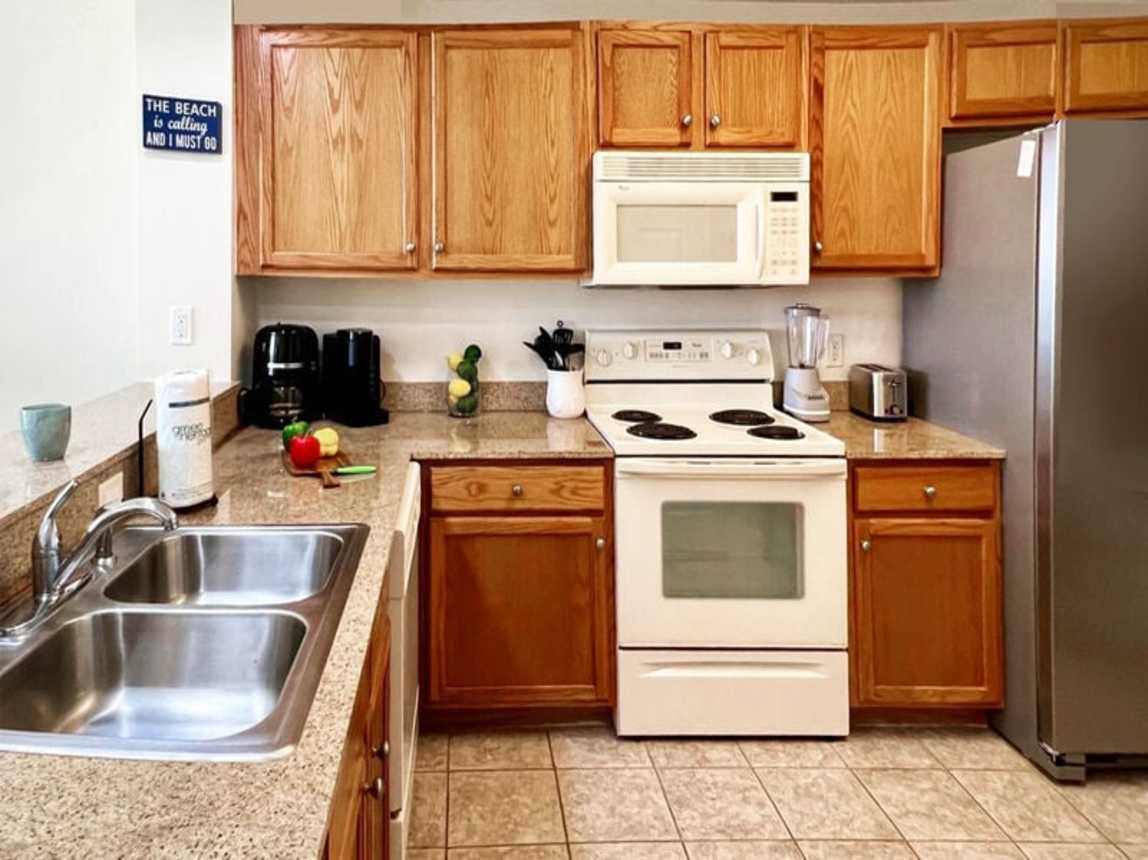 Kitchen - Waters Edge Resort Unit 510 Okaloosa Island Fort Walton Beach Vacation Rentals