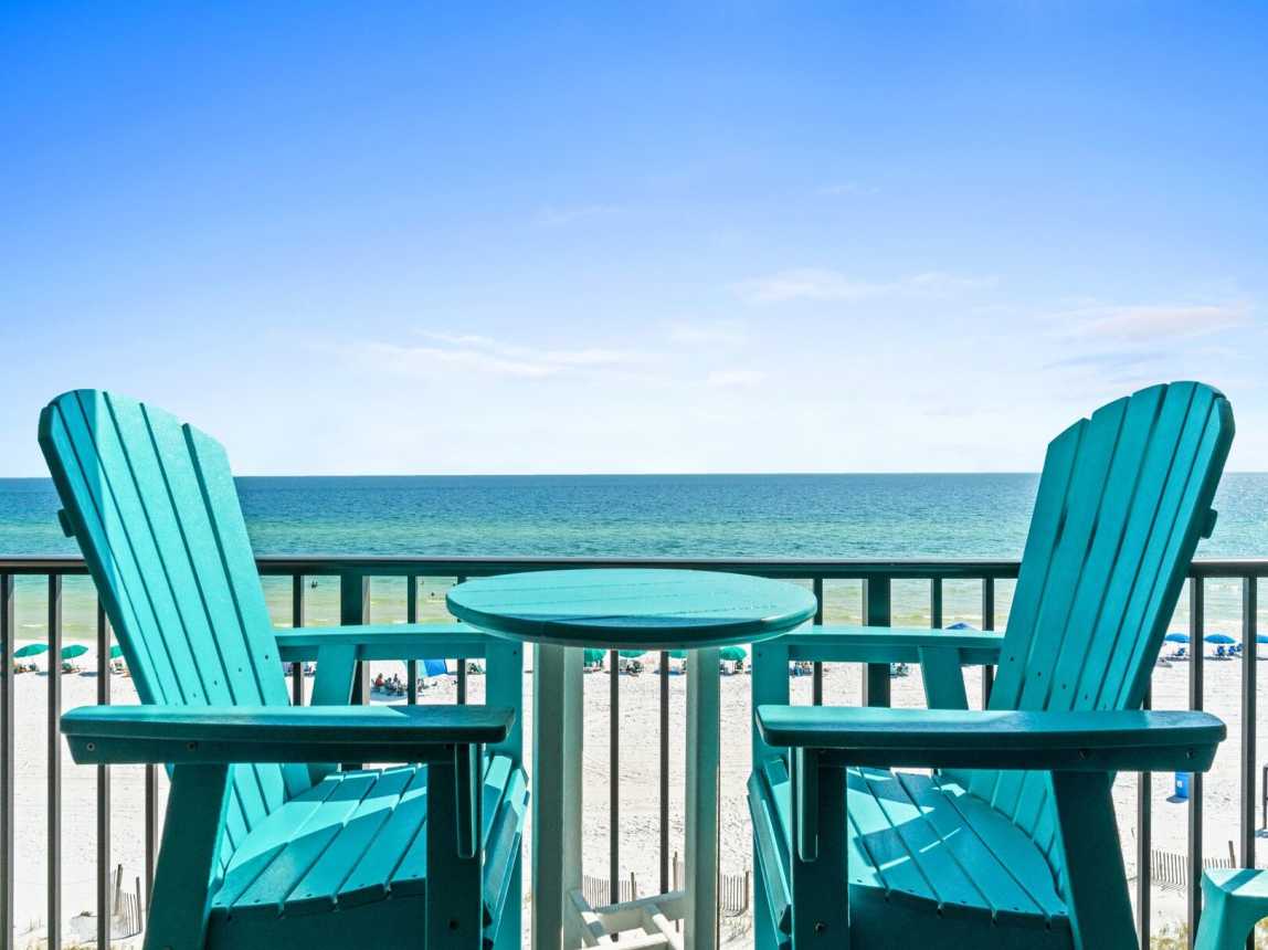 Imagine ending each day basking in a breath-taking sunset over the Emerald green waters of the Gulf of Mexico!