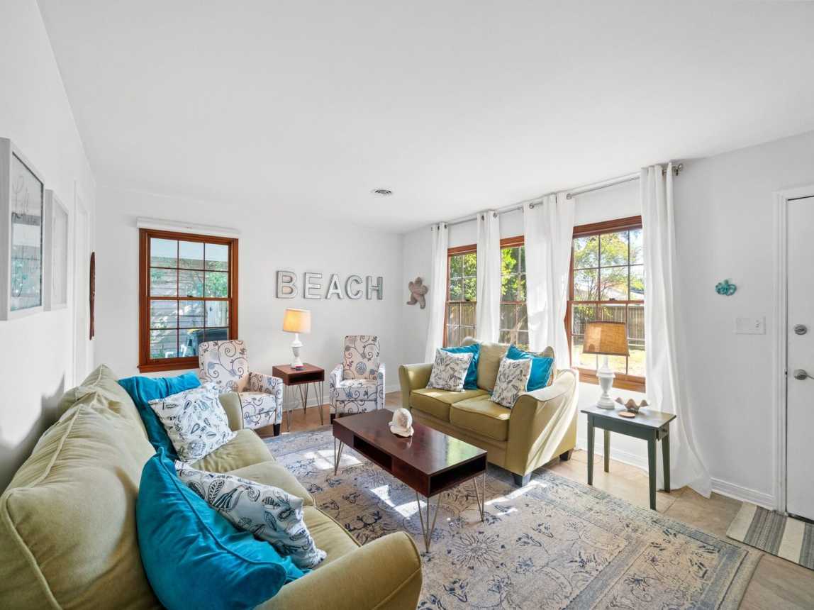 Little Beach House_0