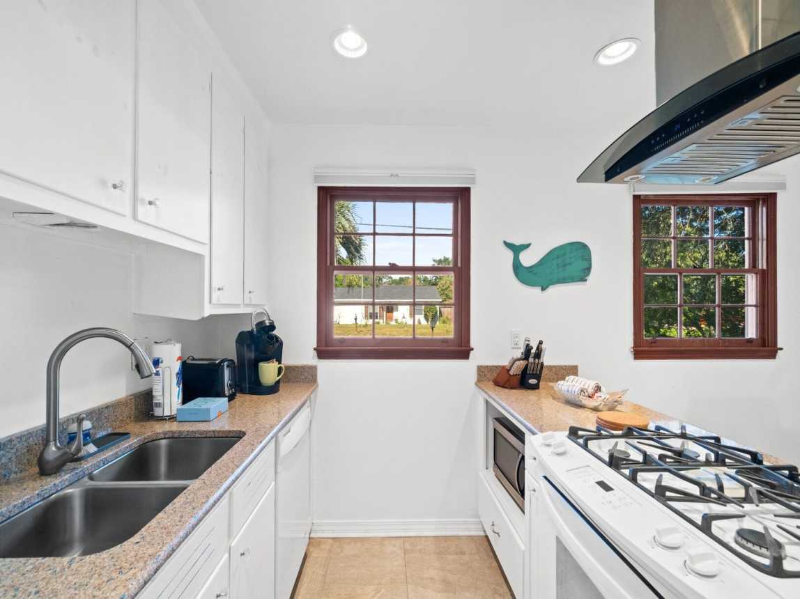 Little Beach House_16