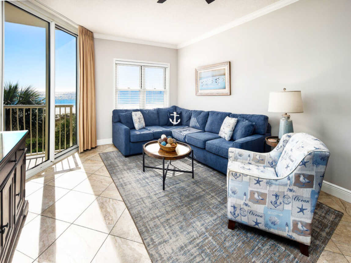 Living Room - Waters Edge Resort Unit 304 Okaloosa Island Fort Walton Beach Vacation Rentals by Sunset Resort Rentals