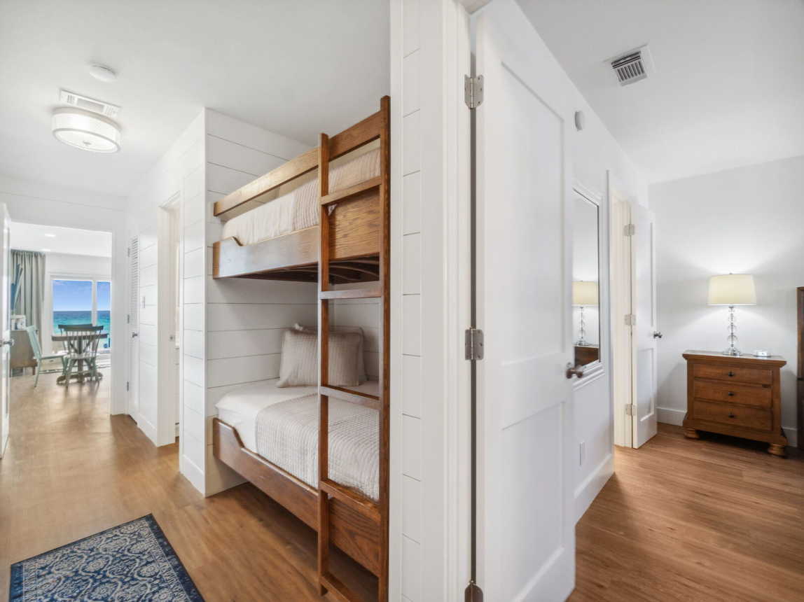 The bunk beds sit just outside the master bedroom so you are never to far away from the youngsters.