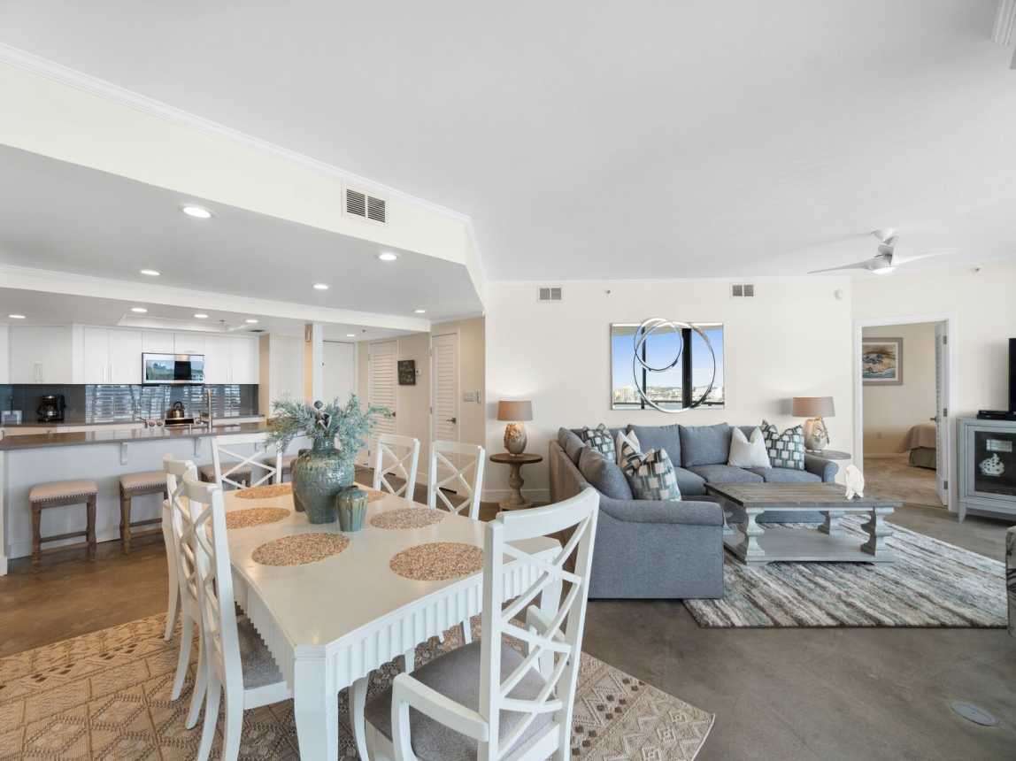 Lovely table with 6 chairs to gather around for meals, family games or just great conversations about your experience at East Pass and planning your days.